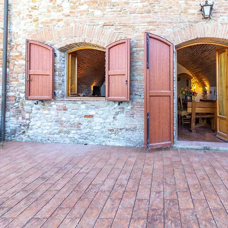 Villino Tre Pini Con Piscina Privata A Firenze By Tuscanywego
