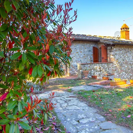 Villino Tre Pini Con Piscina Privata A Firenze By Tuscanywego