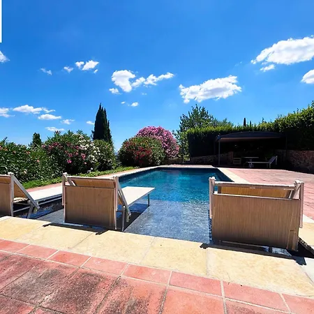 Villino Tre Pini Con Piscina Privata A Firenze By Tuscanywego